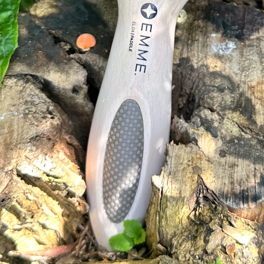 EMME wooden brush detail in nature